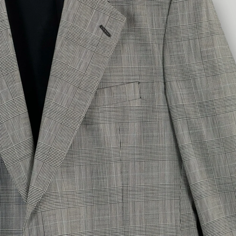 VTG Burberrys Sport Coat Mens Size 42 R Black White Plaid Window‎ Pane Wool USA
